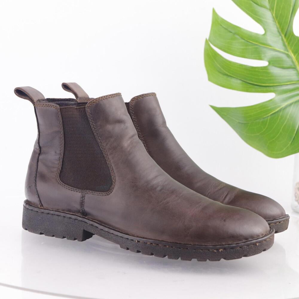 Born Mens Julian Chelsea Boots Size 9.5 Brown Leather Pull On Lug Sole Plain Toe